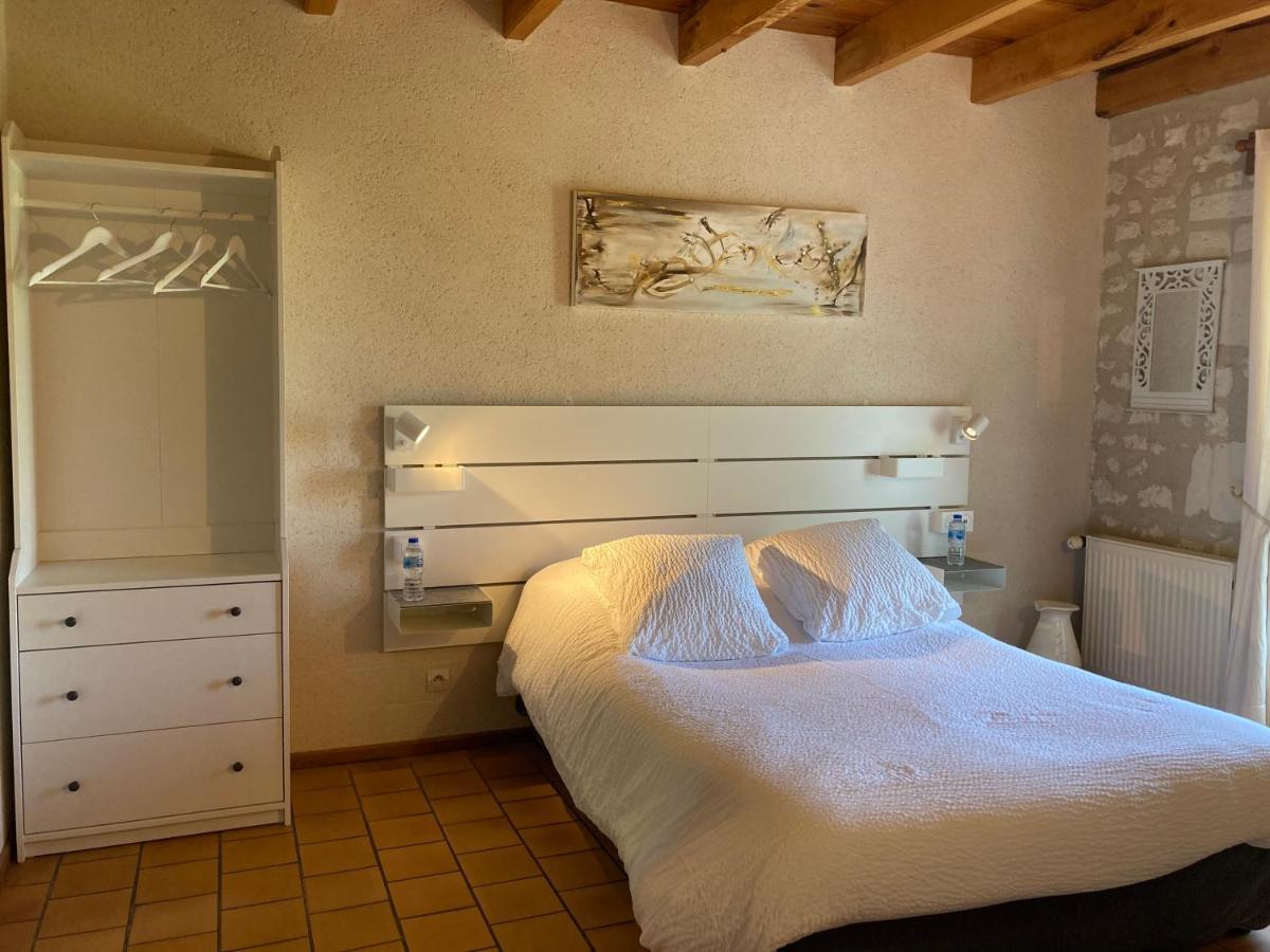 Logis Auberge De Crissay Crissay-sur-Manse Exterior foto